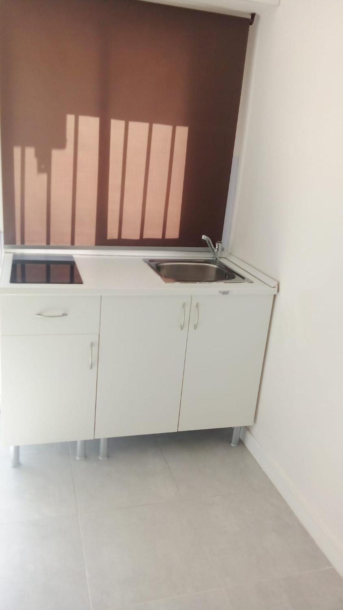 Estudio Encantador Cerca Del Carrefour Rosaleda 1 马拉加 外观 照片