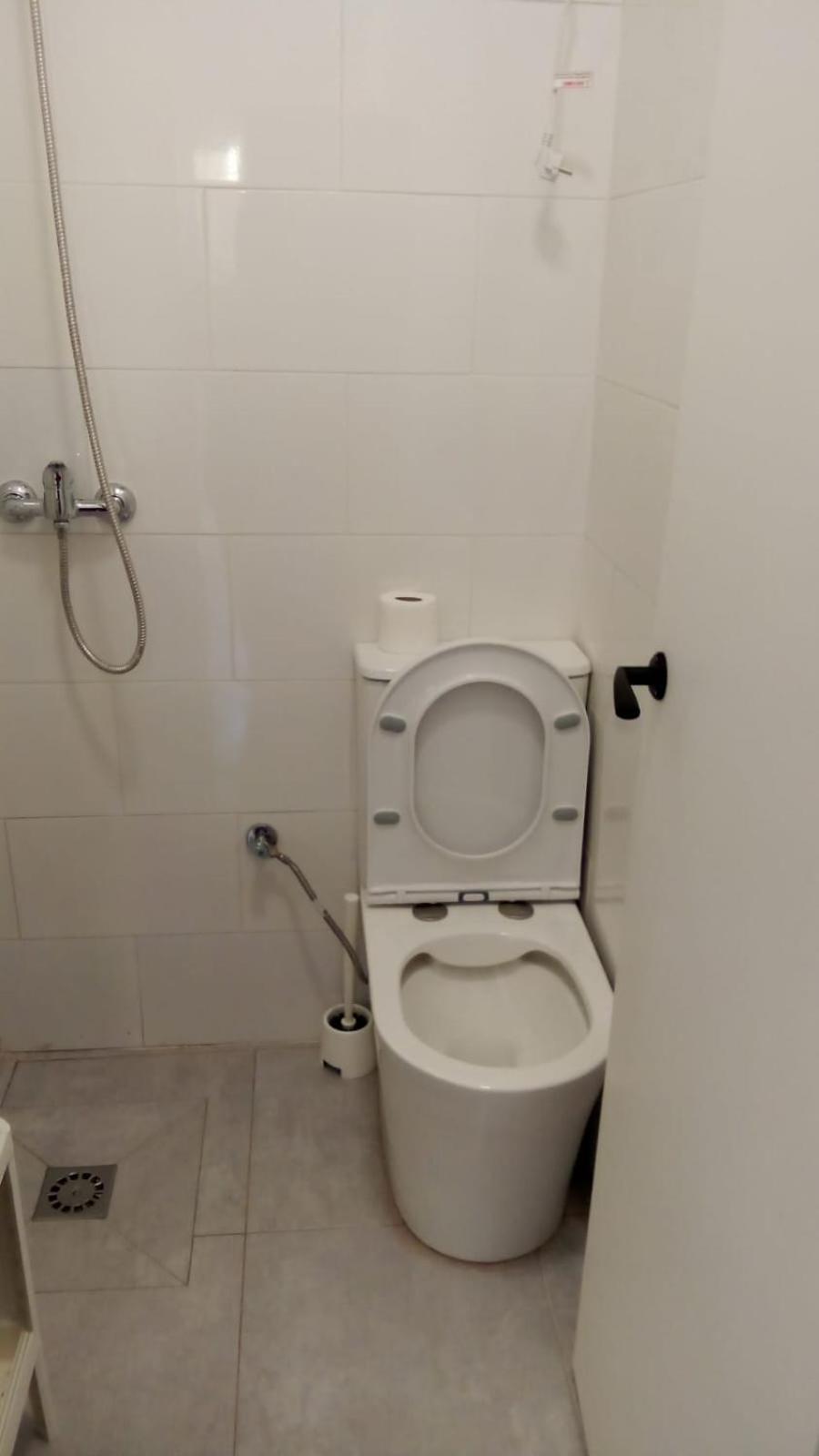 Estudio Encantador Cerca Del Carrefour Rosaleda 1 马拉加 外观 照片